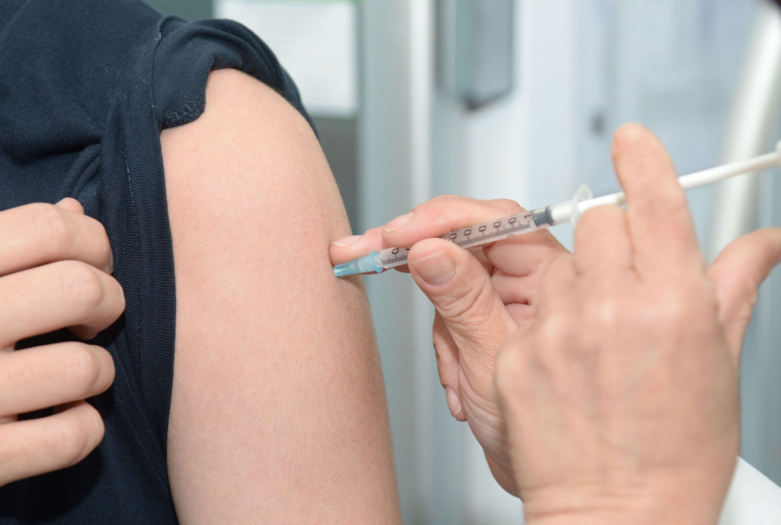 Featured Image for National Institute on Ageing weighs in on this year’s flu season courtesy of Hylttalo Souza via Unsplash  | CJRU