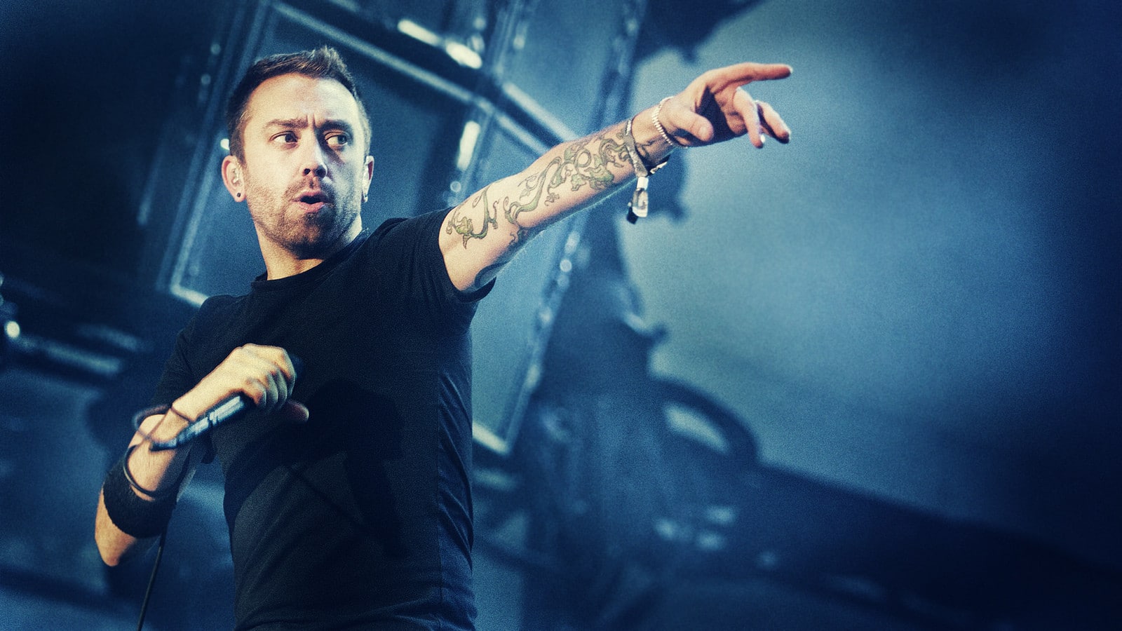 Featured Image for Riot Fest Review: Rise Against @ Downsview Park